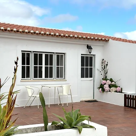 The Blanco Ericeira Guest house Sao Pedro da Cadeira