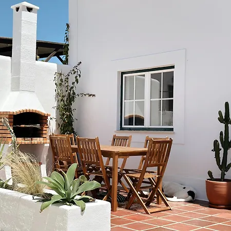 The Blanco Ericeira Pensionat 4*
