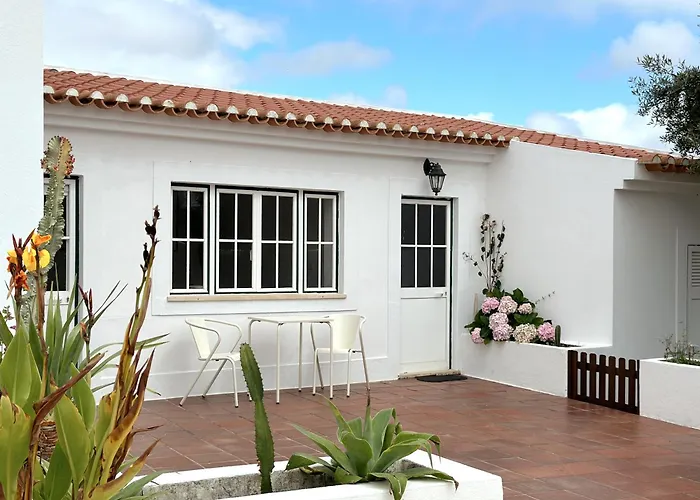 The Blanco Ericeira Gasthof São Pedro da Cadeira