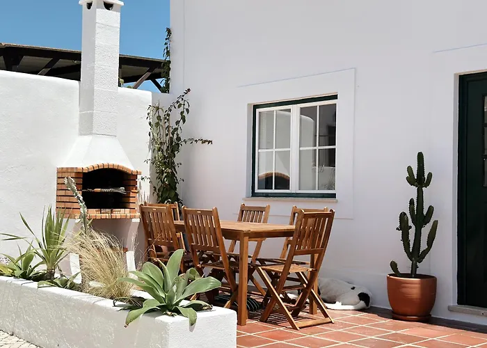 The Blanco Ericeira Gasthof 4*